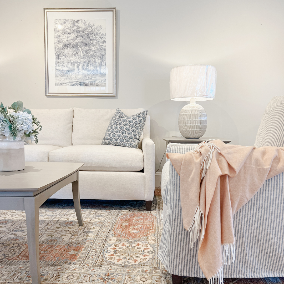 1296 Apartment Sofa