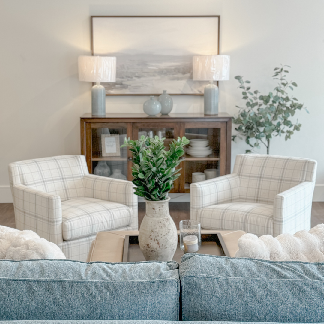 Thedford Chair